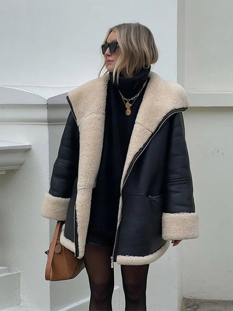 Salomé Veste Oversize en Peau Lainée