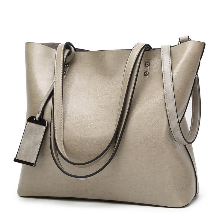 Large structured shoulder tote in grey vegan leather – ARLANA Berlin