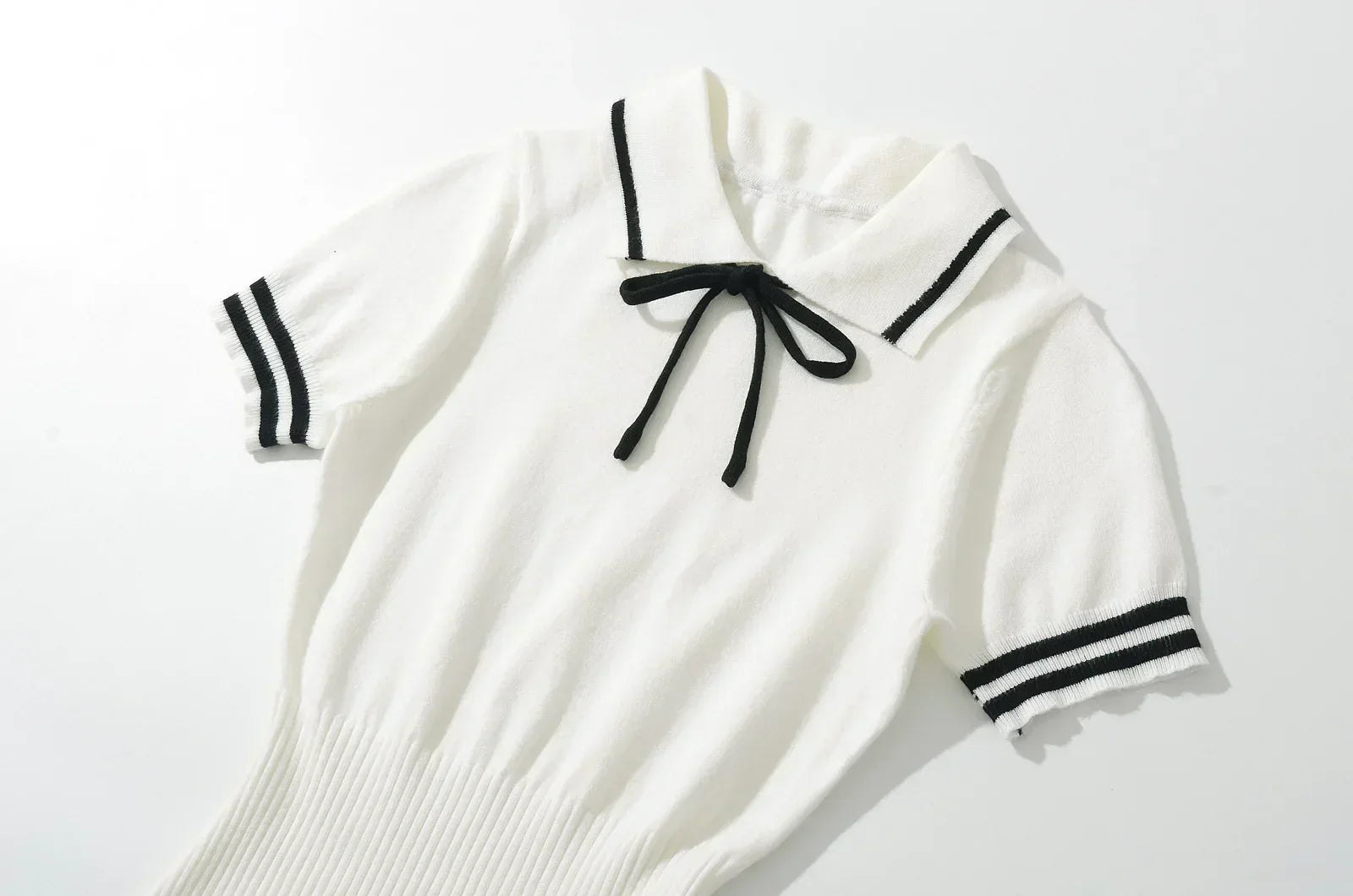 Sophie Robe Courte à Col