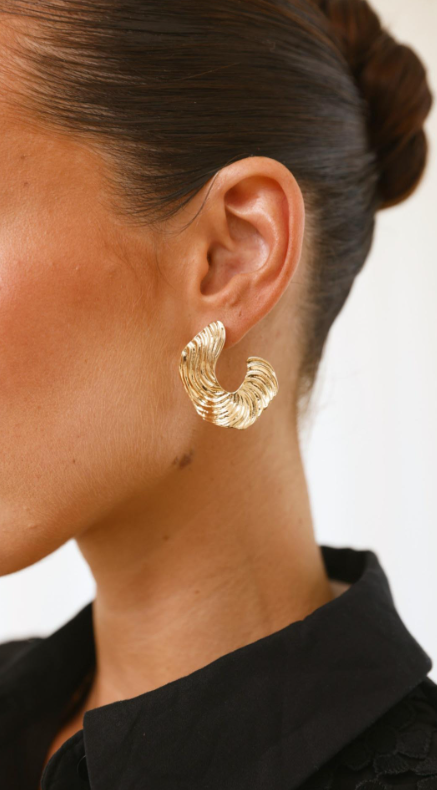 Tiphaine Boucles d'Oreilles Texturées Ondulées